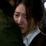 美女COS《巫师3》叶奈法惊艳绝伦 白嫩香肩紫眸勾人